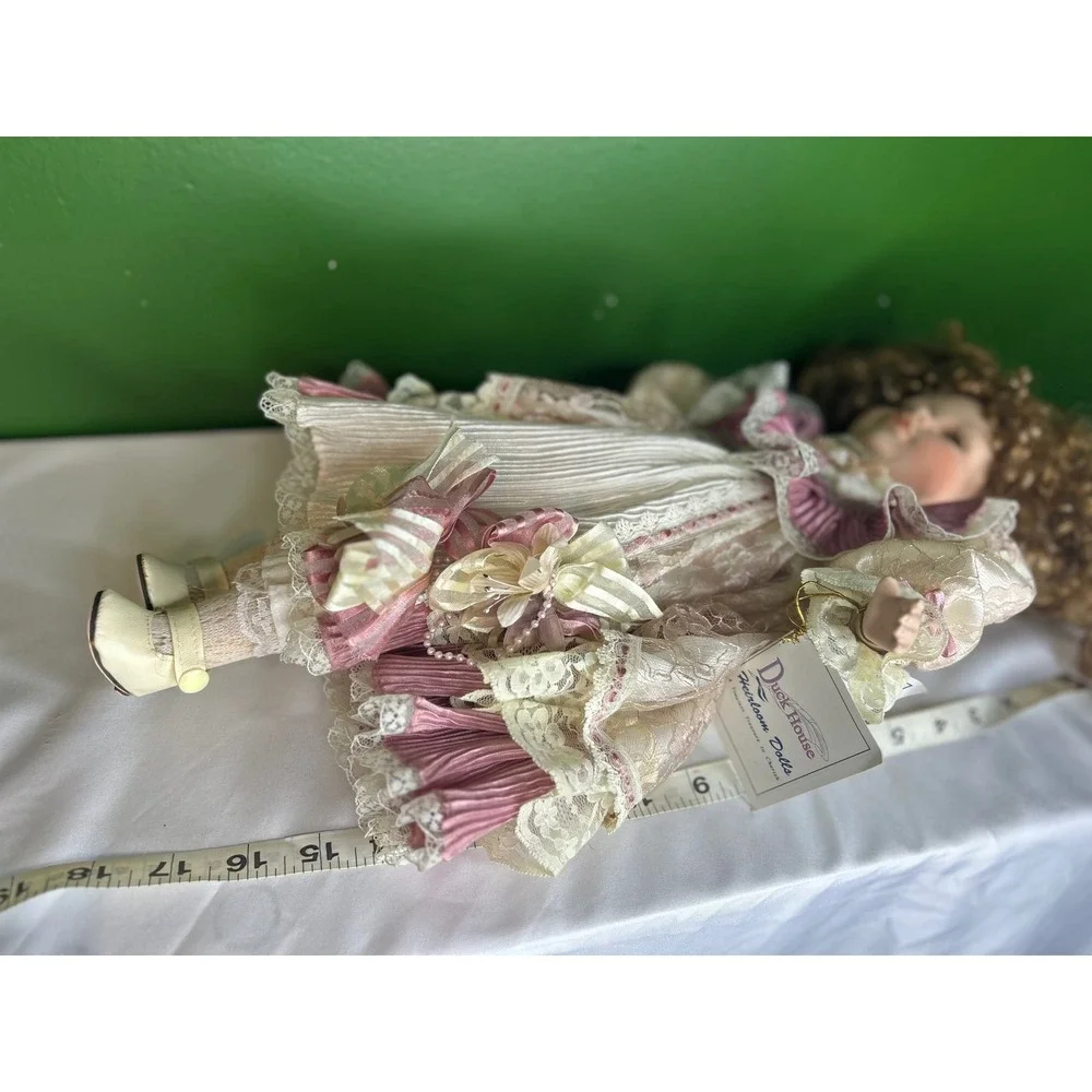Duck House Heirloom Dolls Porcelain Doll Pink Lace Victorian Gown 2001 Nita Tag